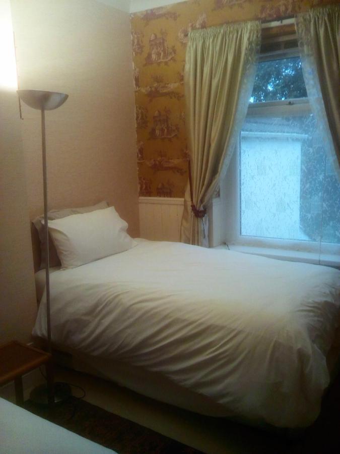 קארדיף The Principality 2 Singles Bedroom מראה חיצוני תמונה