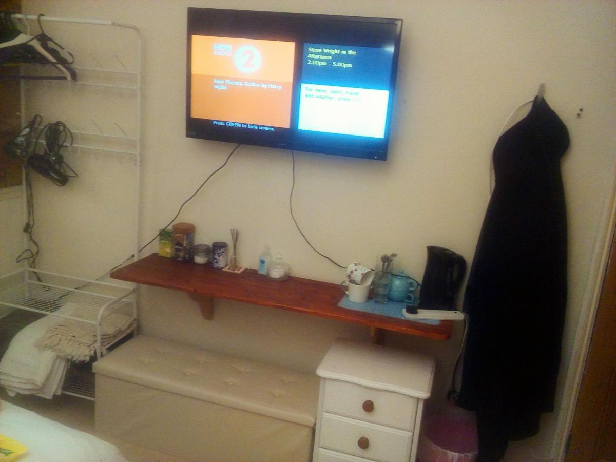 קארדיף The Principality 2 Singles Bedroom מראה חיצוני תמונה